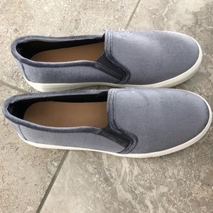 Ann Taylor Loft slip on sneaker